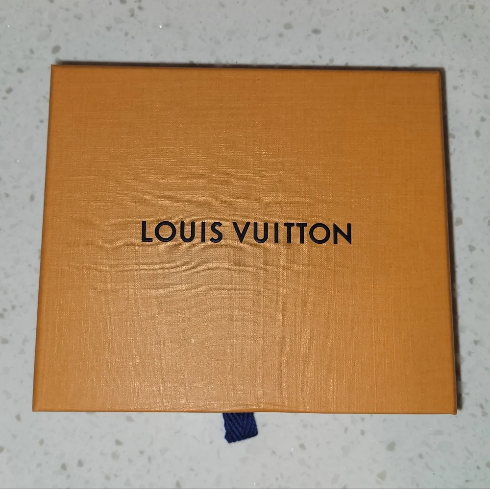 Small Louis Vuitton Box with Drawer - Picture 1 of 12